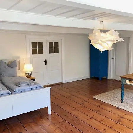 Nordseeestate Comfortable Nyaraló Tetenbüll